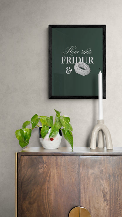 Hér ríkir friður & ró